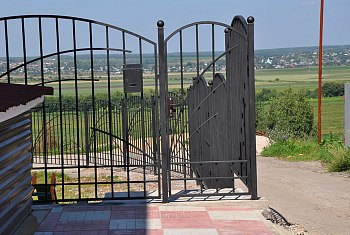 с почтовым ящиком с почтовым ящиком